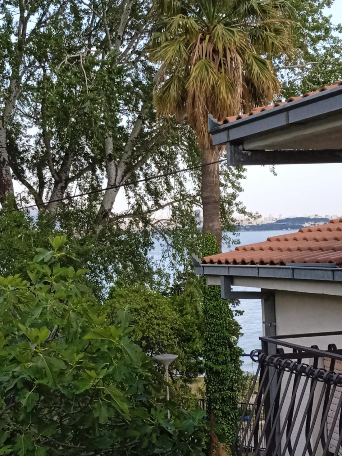 Pelivan Apartments Kaštela Kültér fotó