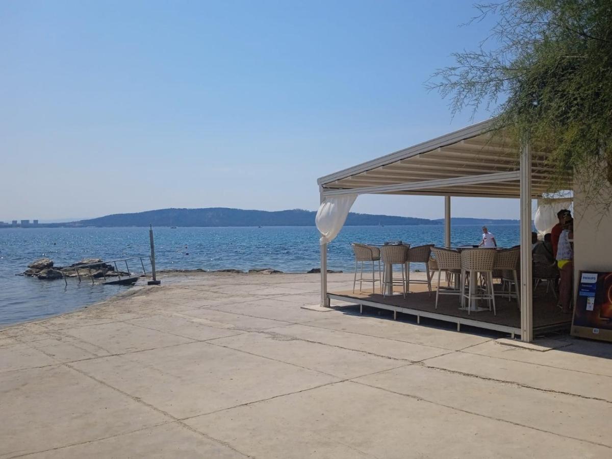 Pelivan Apartments Kaštela Kültér fotó