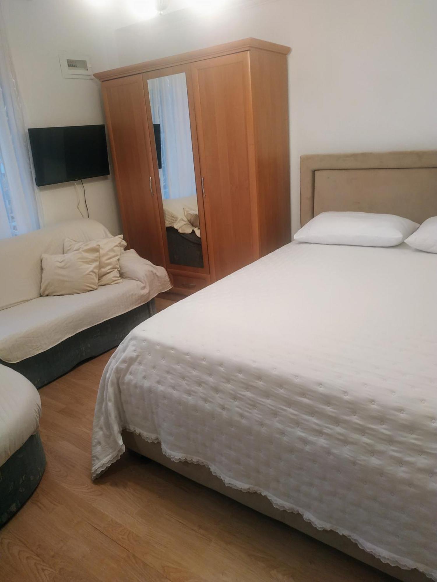 Pelivan Apartments Kaštela Kültér fotó