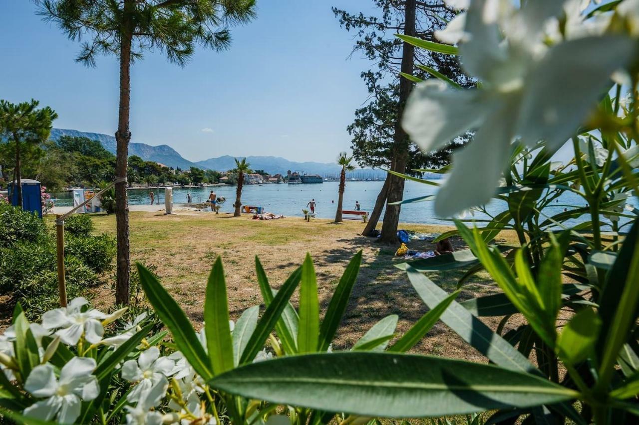 Pelivan Apartments Kaštela Kültér fotó